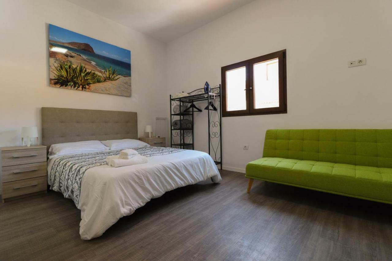 Apartamentos Bello Zona Hospital La Laguna  Buitenkant foto
