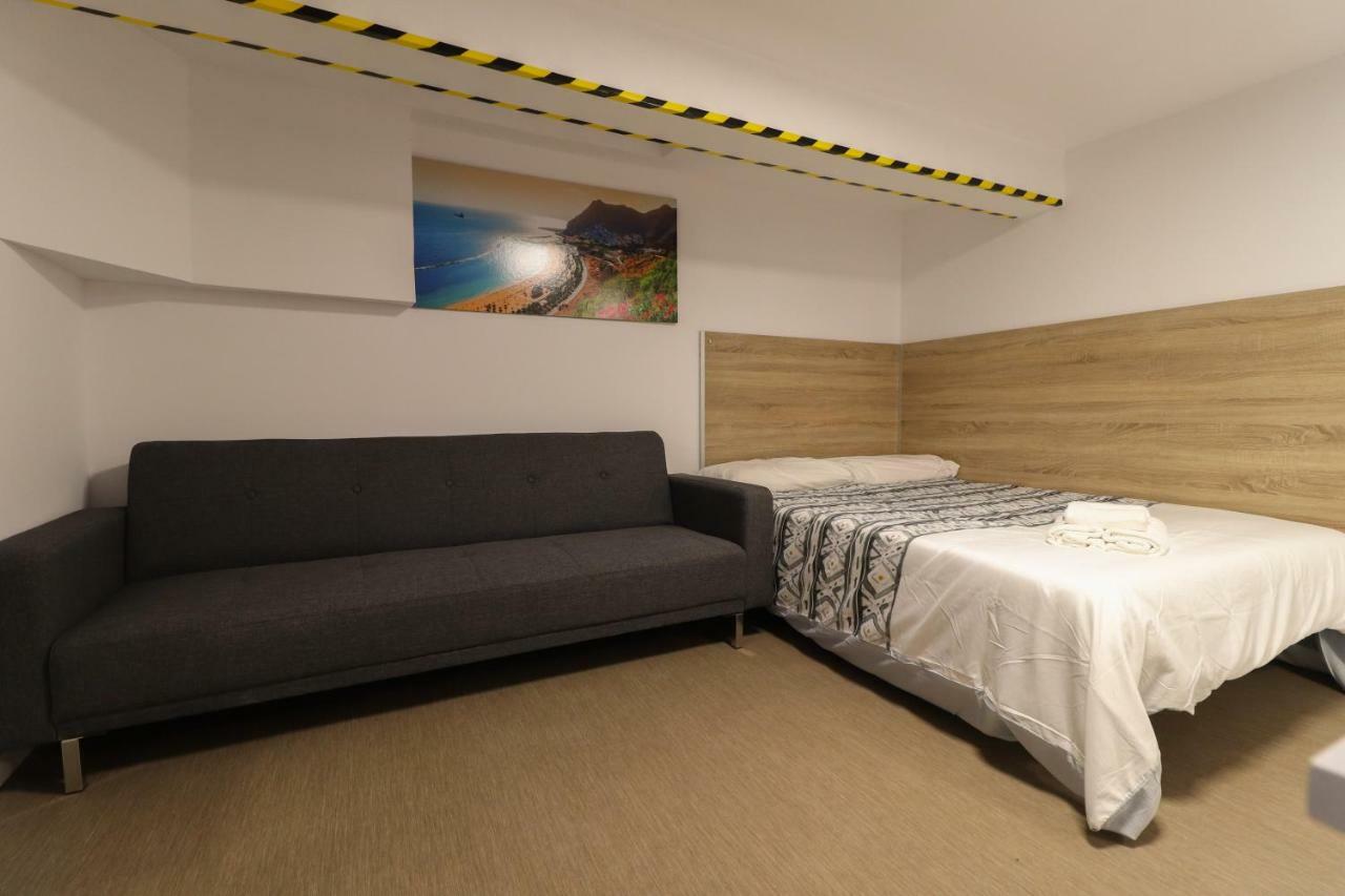 Apartamentos Bello Zona Hospital La Laguna  Buitenkant foto