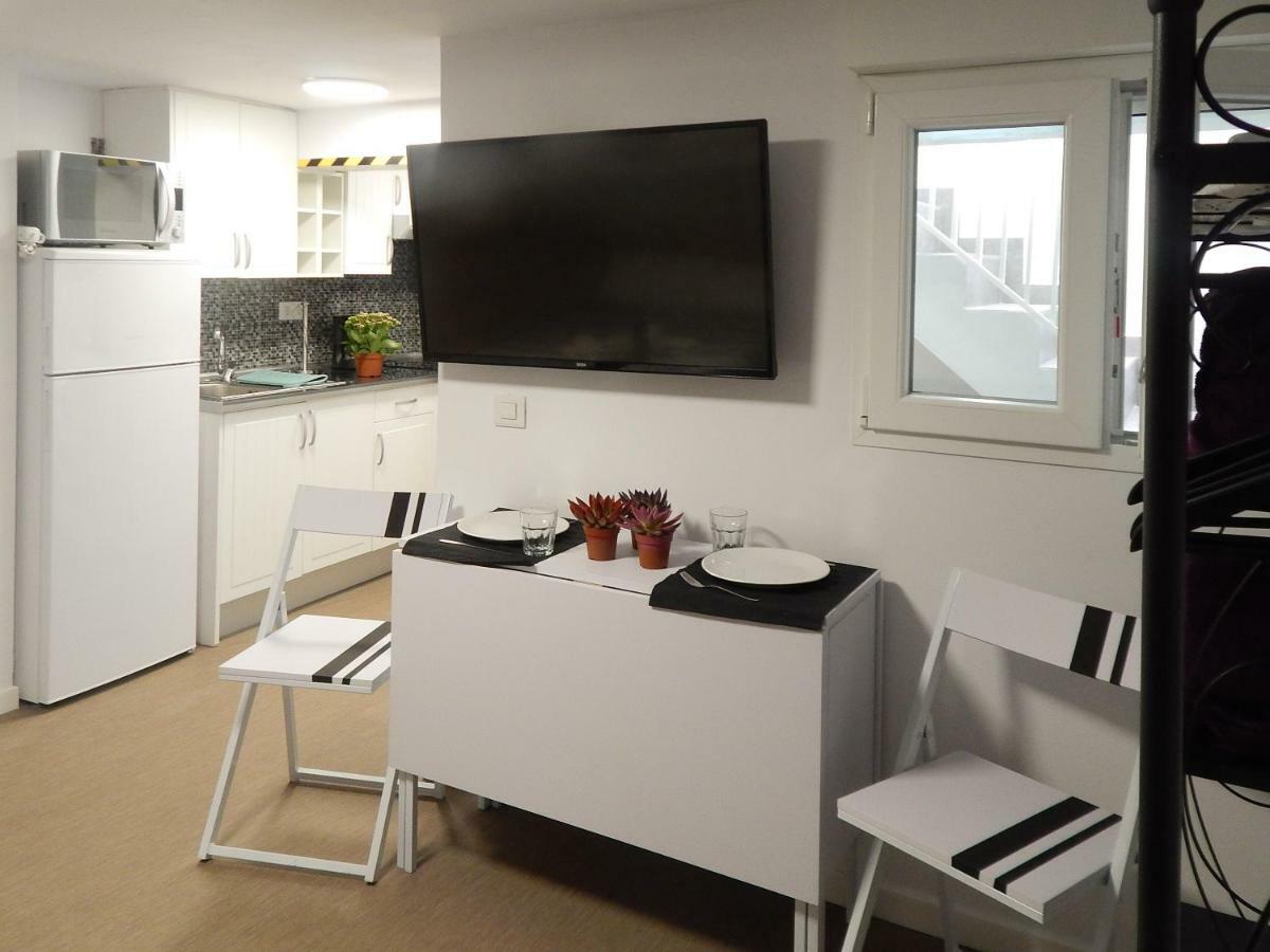 Apartamentos Bello Zona Hospital La Laguna  Buitenkant foto